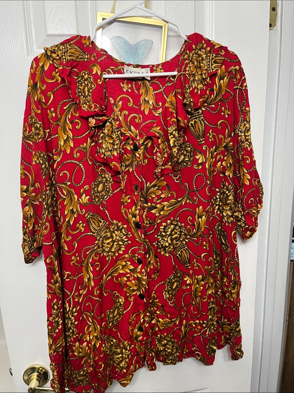 Red Floral Scroll Ruffle Button-Down Blouse